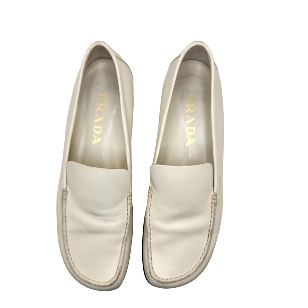 Prada Vintage Slip On Loafers Off White Leather Casual Womens Size 36 1/2